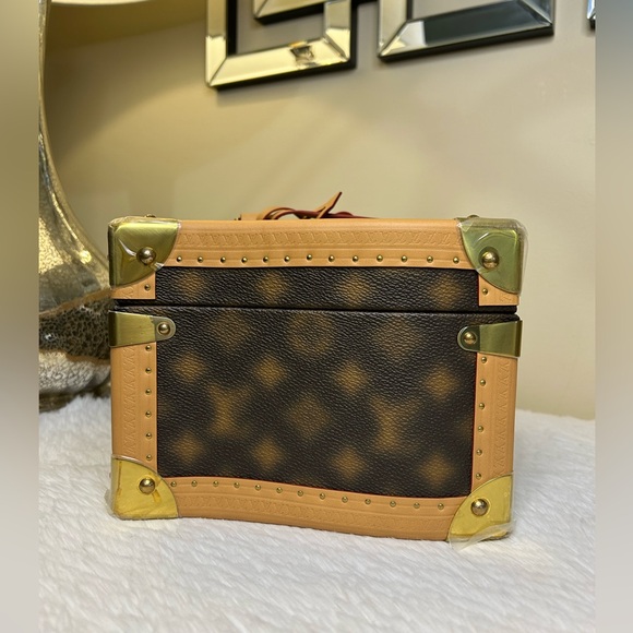 🔴🚨COLLECTORS🚨Louis Vuitton•Blurred Not Monogram Wave Coffret Trunk - Picture 9 of 14